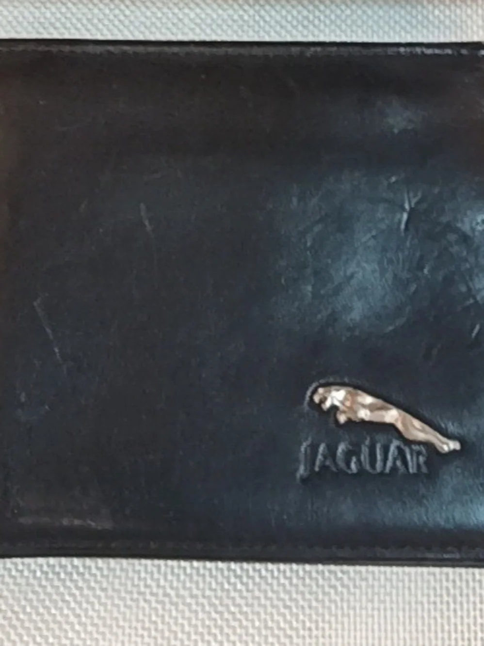 Vintage Rare Jaguar Black Leather bifold wallet